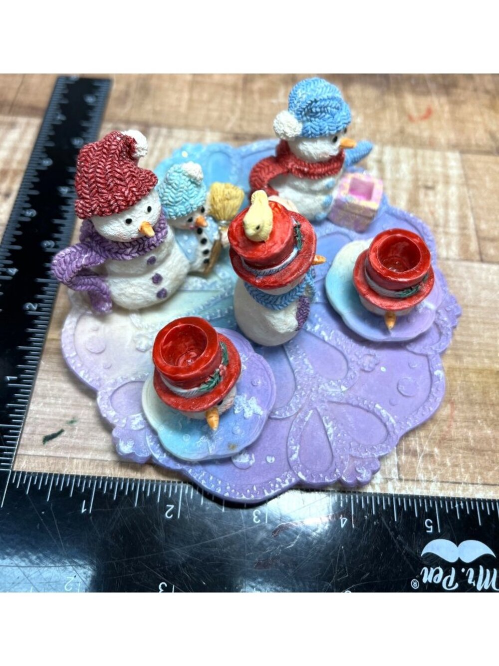 Snowman Family Figurine Set With Tea Party Scene On Purple Base - Picture 4 of 4